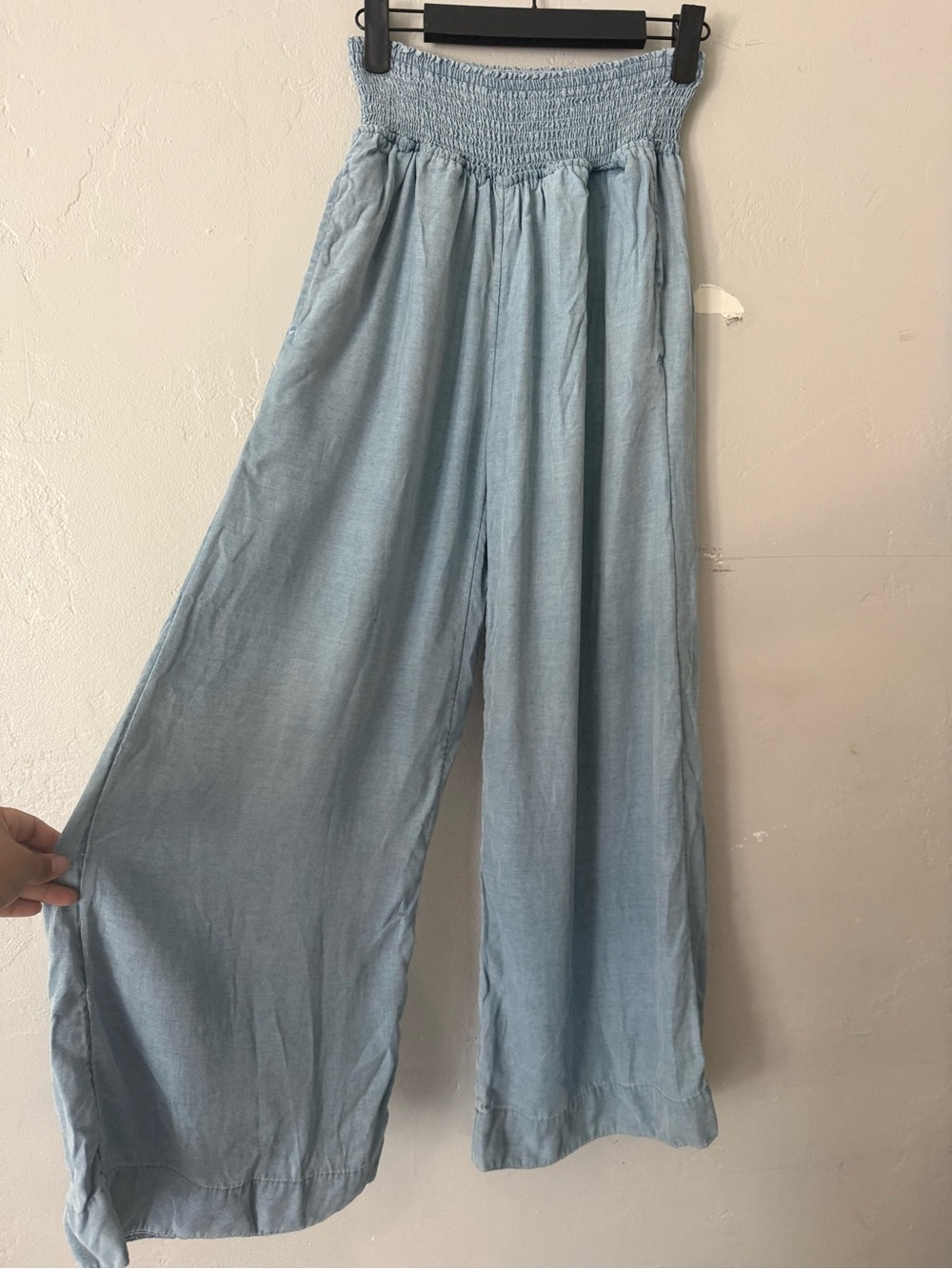 Joie Chambray Smocked Waist Wide Leg Light Blue Jumpsuit - Picture 4 of 7